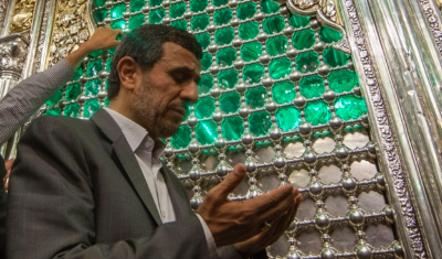 فتح قناة مع السعودية.. رئيس إيران السابق أحمدي نجاد يعرض وساطة لإنهاء حرب اليمن